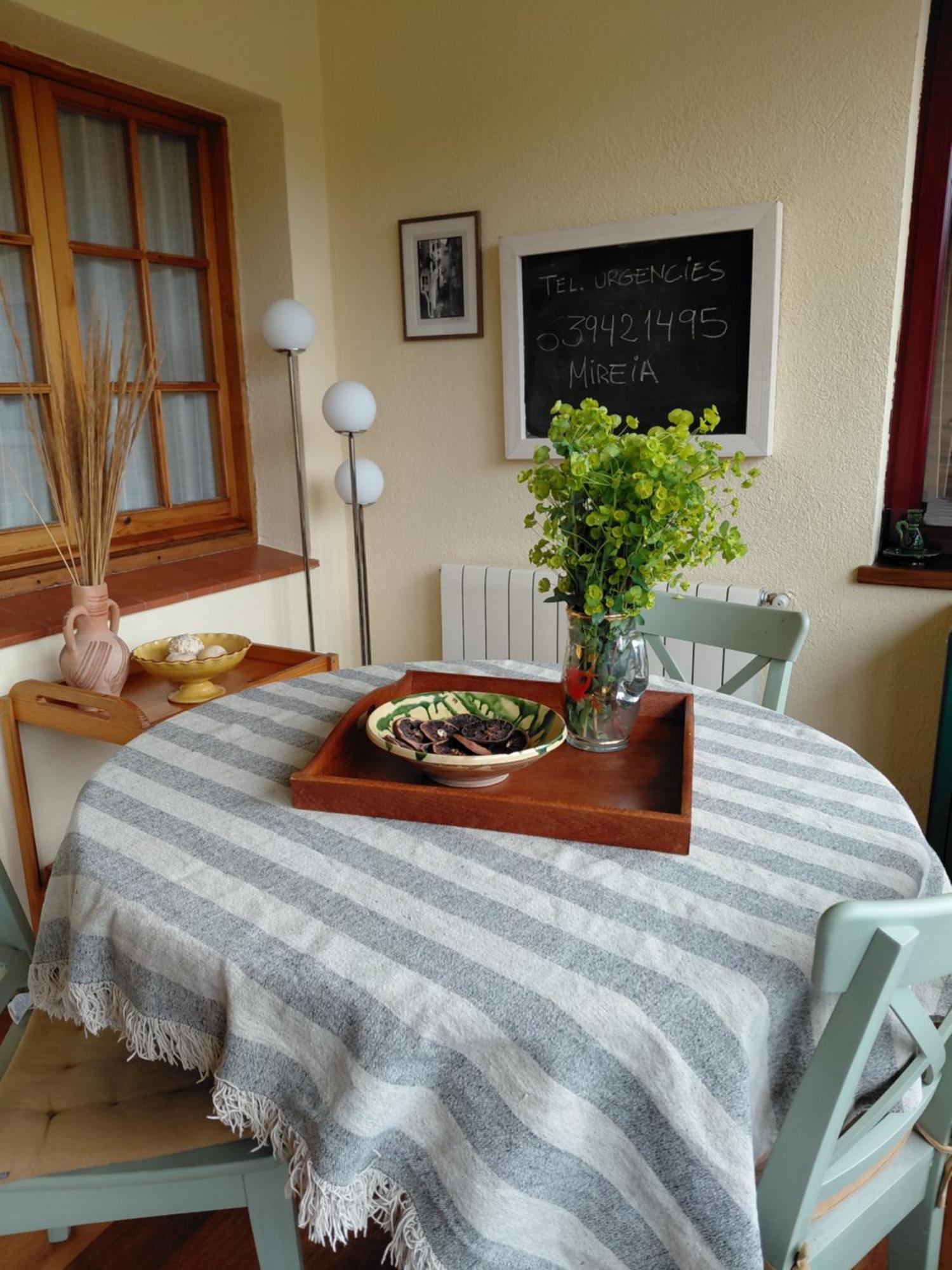 Chalet Entre Parques Naturales Vallgorguina